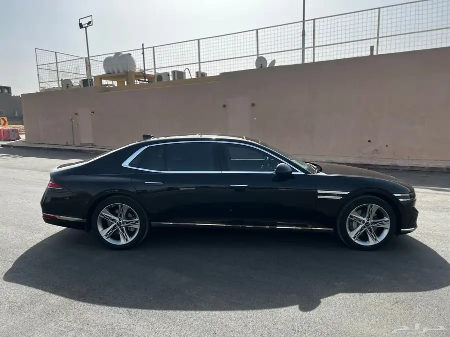 جينسس برستيج G90 2025 سعودي 5