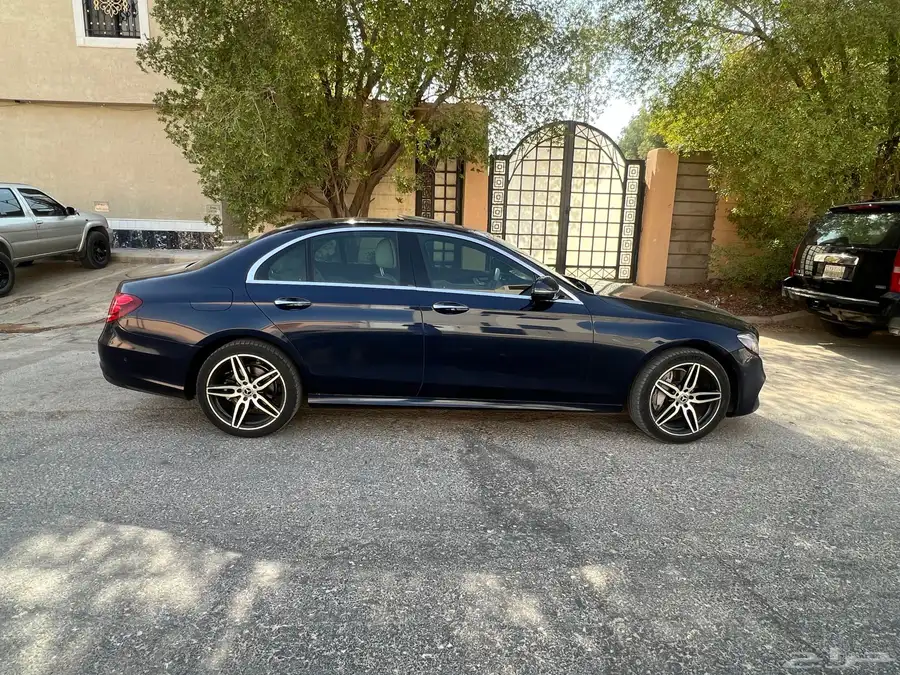 مرسيدس E300موديل 2017 دزاينو 3