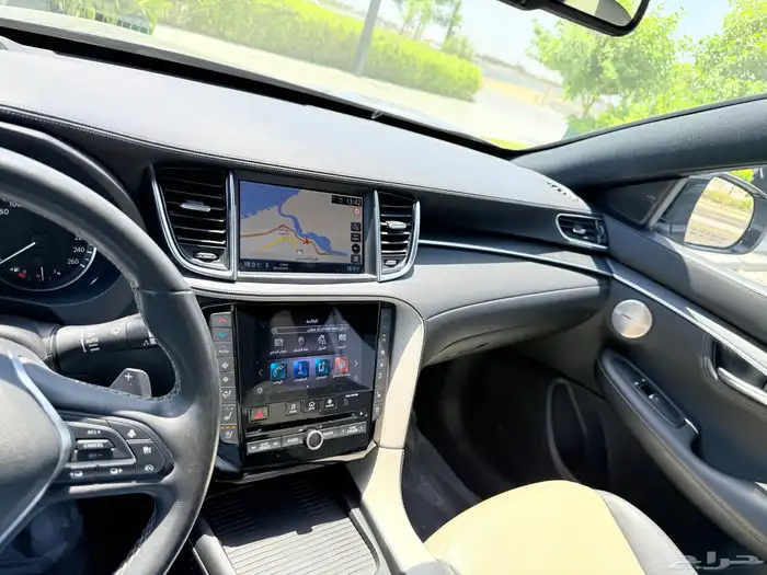 إنفينيتي QX55 2022 SENSORY اعلي فئة علي الضمان 16