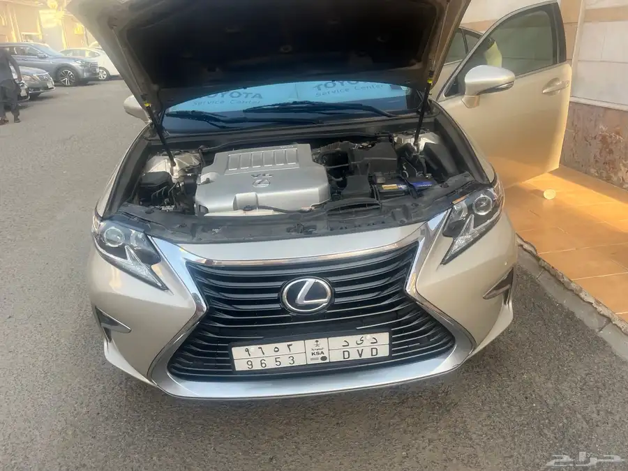 لكزس 2016 نضيفه جدا es 350 وكاله 31