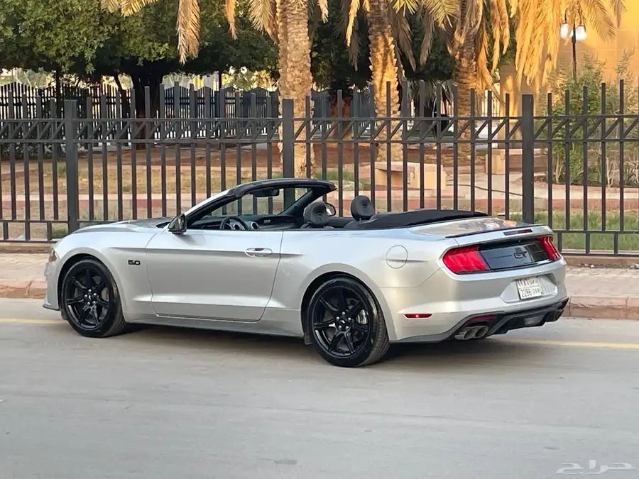 فورد موستنج GT 2019 خليجي فل كامل نظيف جدا بحال الوكاله 10
