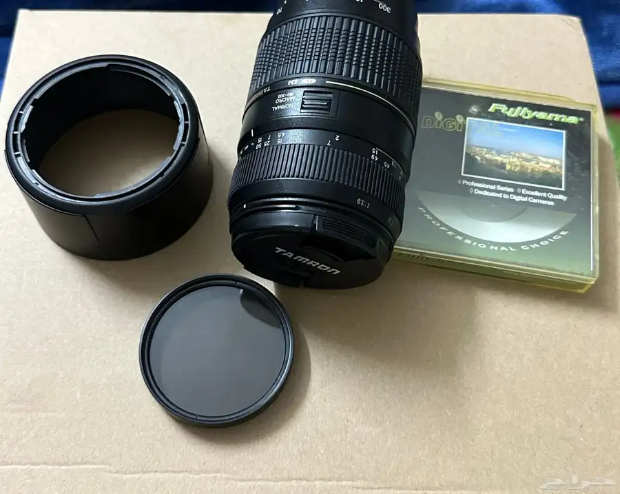 عدسة تامرون بحالة الجديدة 70-300mm 0