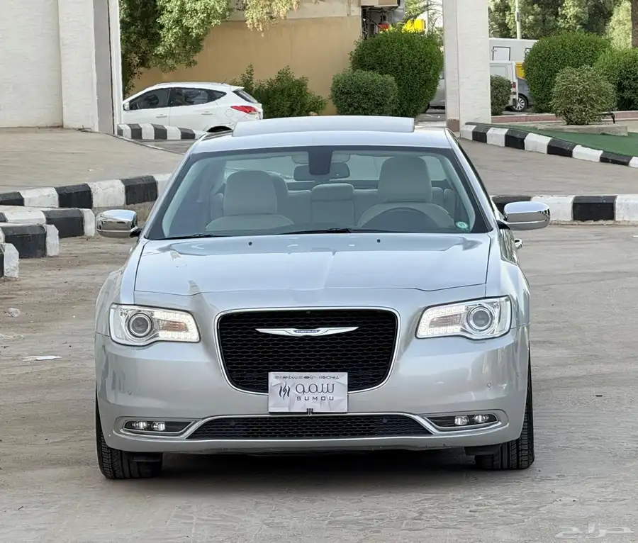 كرايزلر C300 2021 0