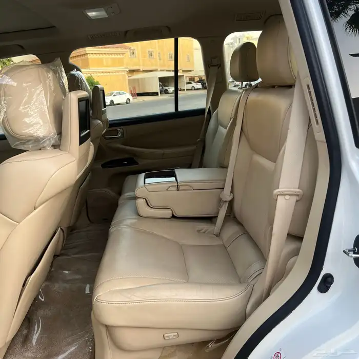 تم البيع الله يبارك للبائع والمشتري . 23