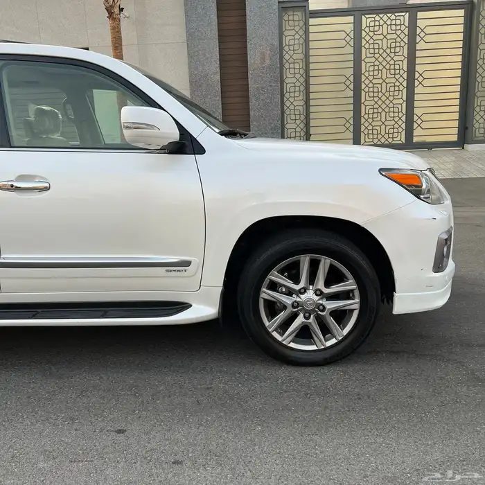 تم البيع الله يبارك للبائع والمشتري . 15