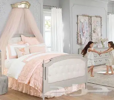 سرير بنات من بوتري بارن pottery barn bed 1