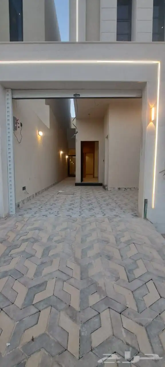 دور ارضي للبيع 1