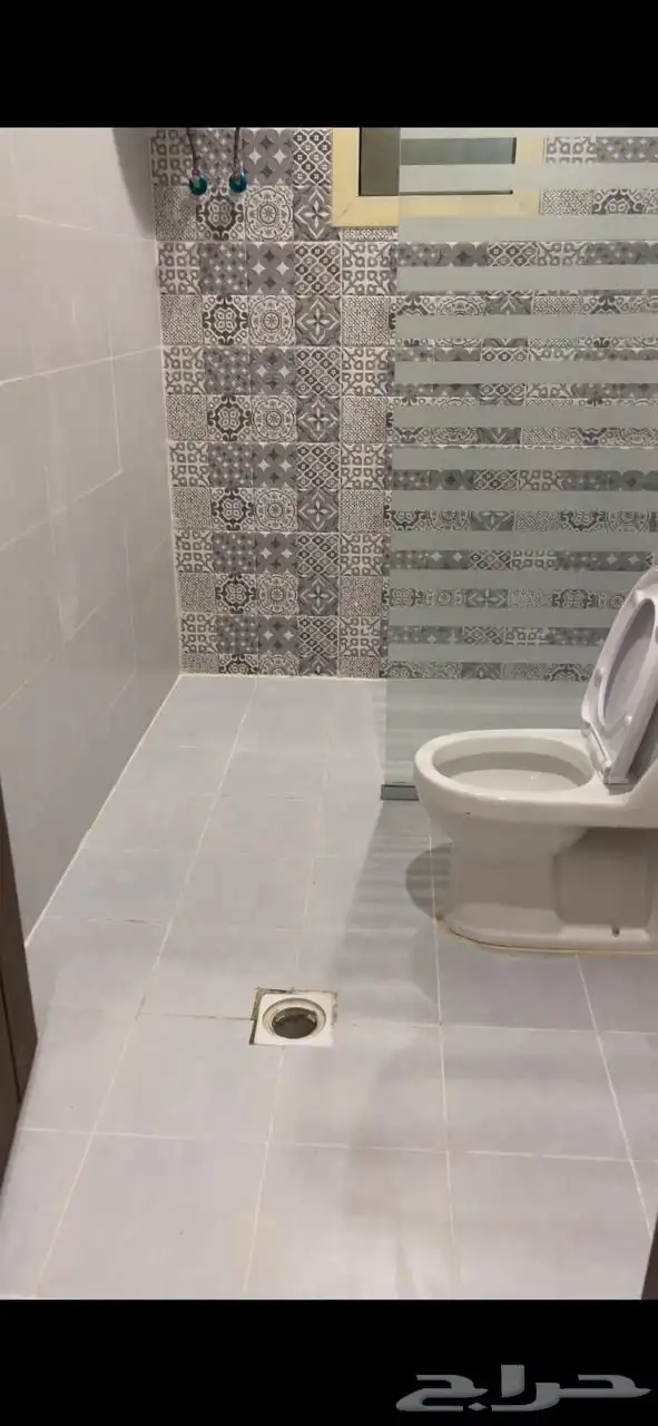 فيلا للايجار بحي عكاظ الرياض 9