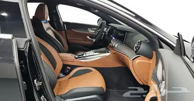 Mercedes AMG GT 4 door  63 S 4Matic 2024 6