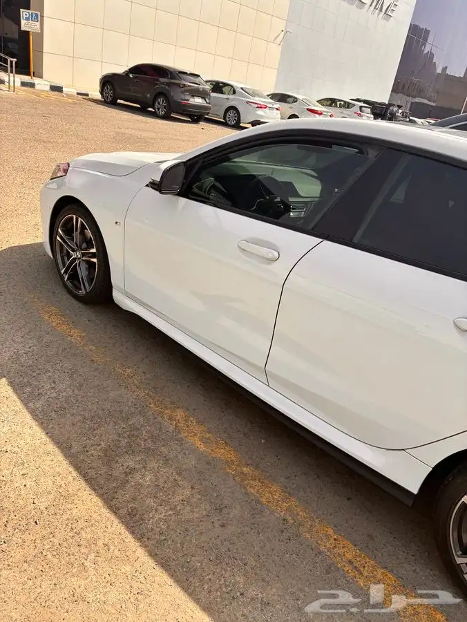 نضيفه استخدام شخصي BMW 218i 2021 M Sport البيع مستعجل 3