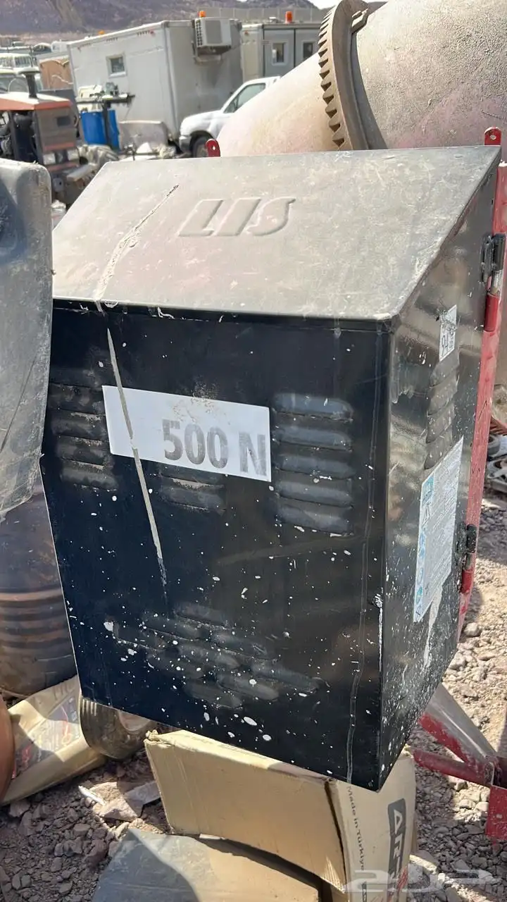 خلاطات أسمنت موديل 2023 مع مراوح هيلوكبتر 0
