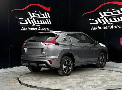 ميتسوبيشي اكليبس كروس GLS 2025 لدى شركة عبدالمجيد الخضر 4