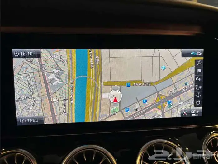 مرسيدس AMG GT 43 2020 فل 4 ابواب 11