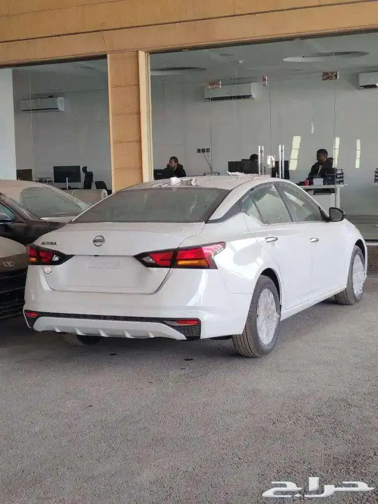 نيسان التيما ستاندر S سعودي 2025 بقسط 1550 الحسن 2