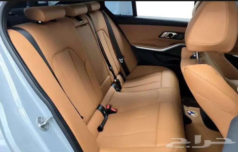 BMW 320i 2024 9
