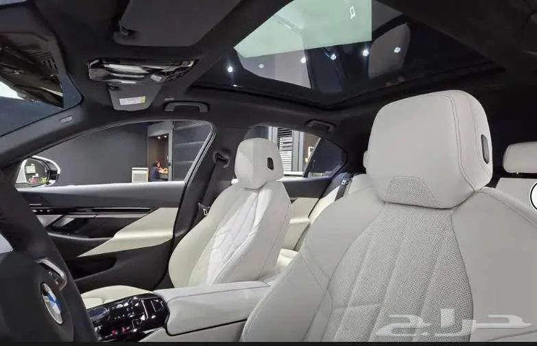 520i 2024 BMW 9