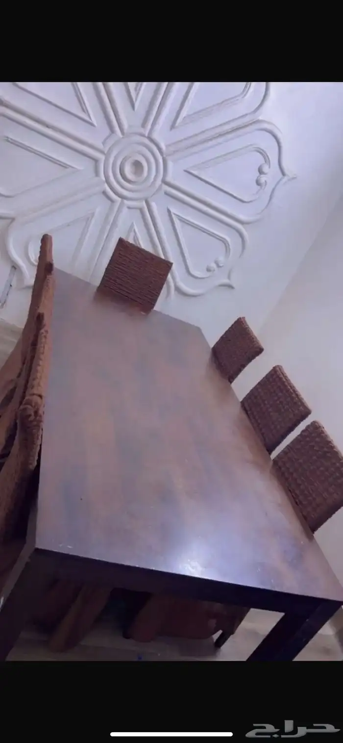 طاوله طعام كرأسي 0