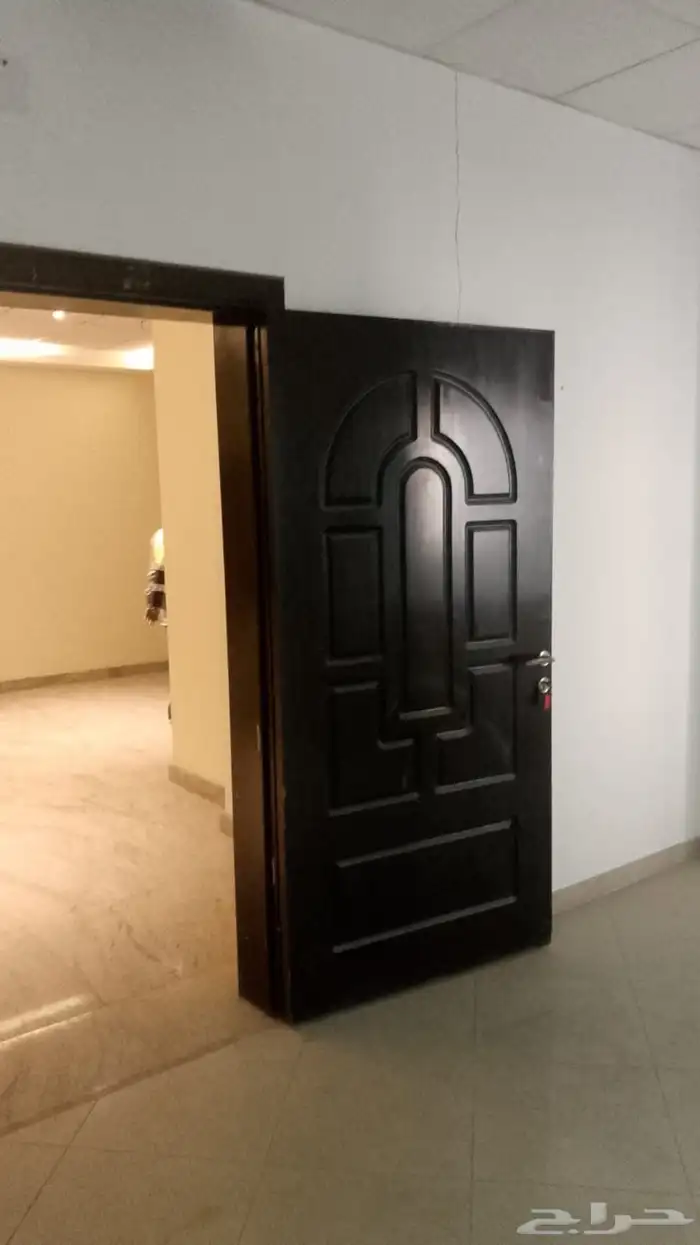 بيع مستلزمات ومواد مفكوكه بعنايه من برج تجاري 2