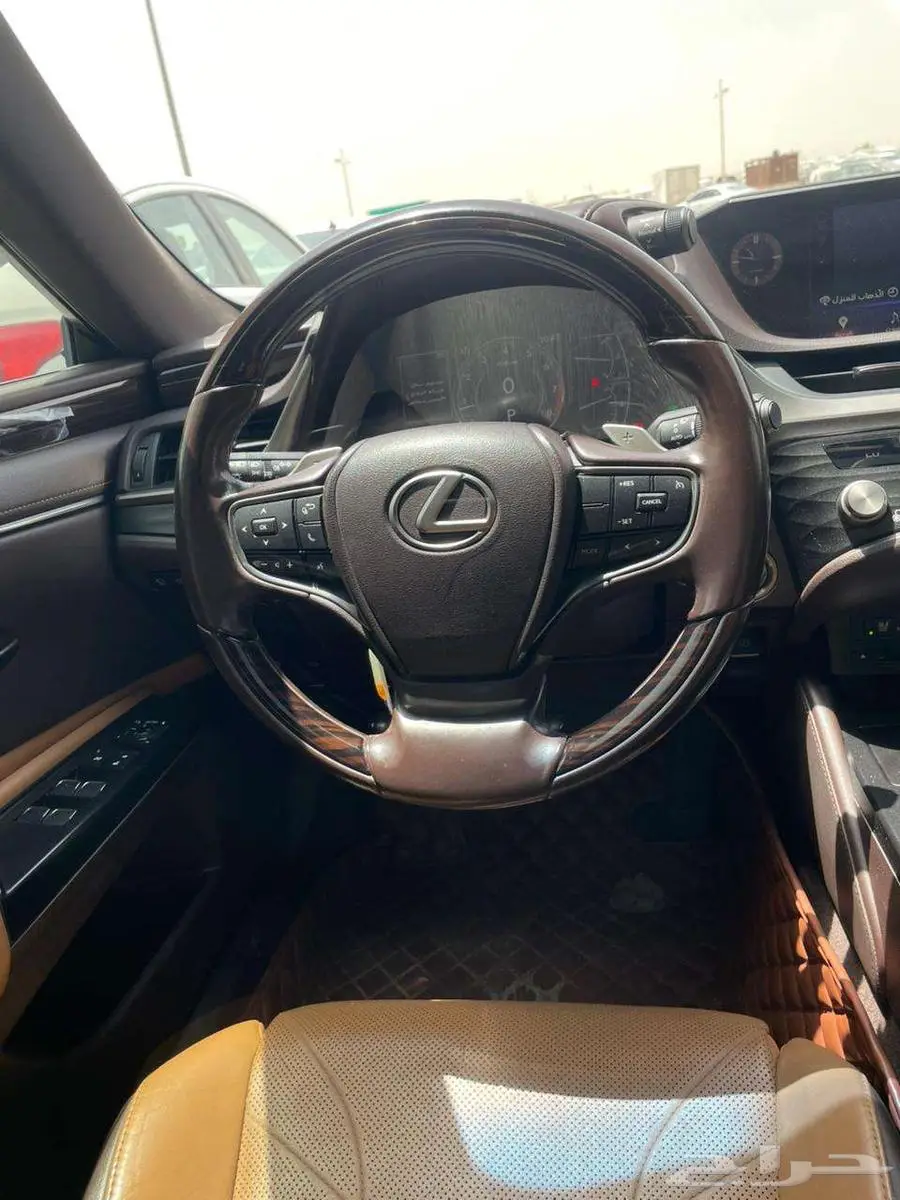 لكزس ES-350 CC-2021 15