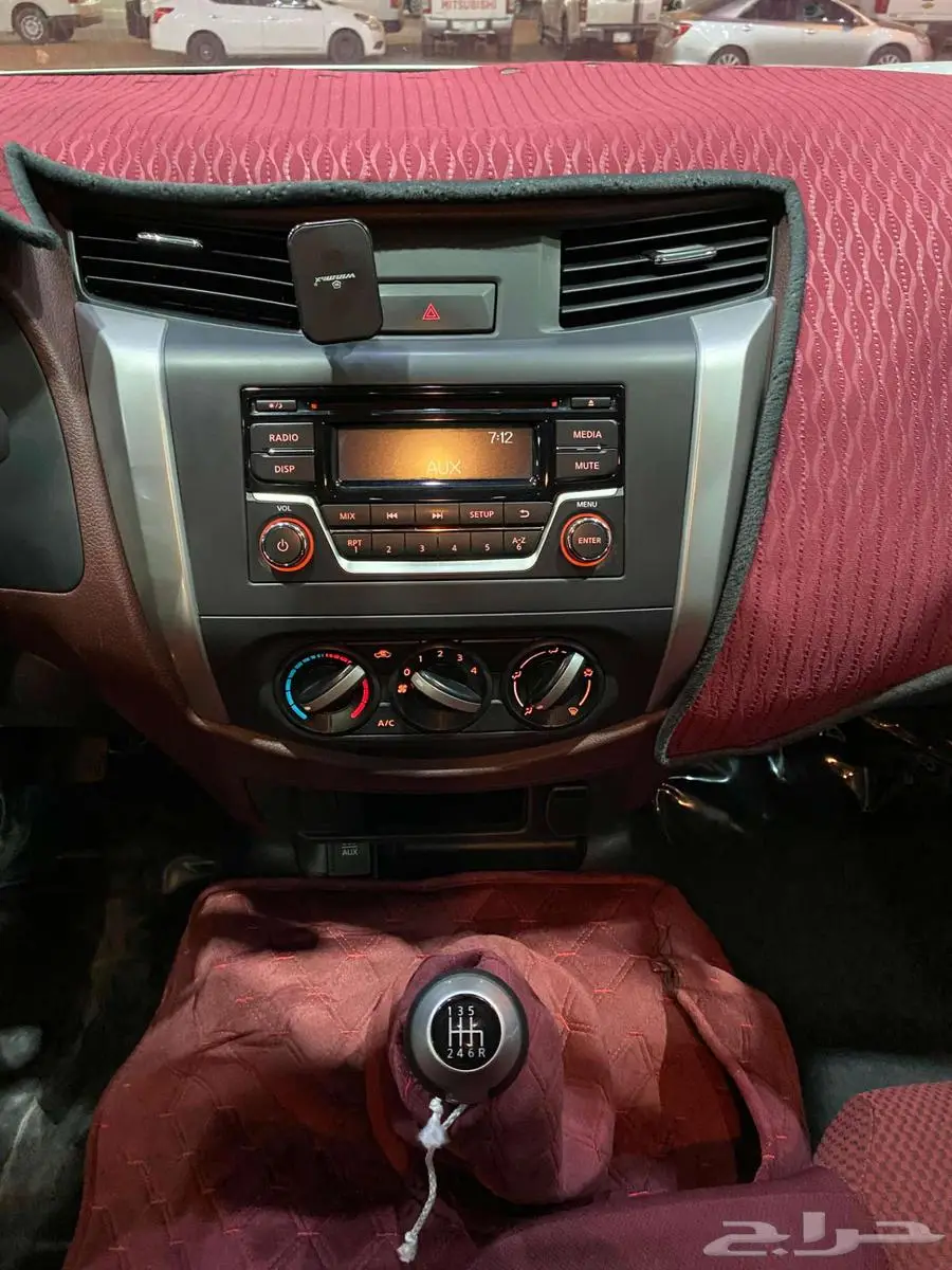 نيسان نافارا 2016 ابيض ماشيه 65000كم 10