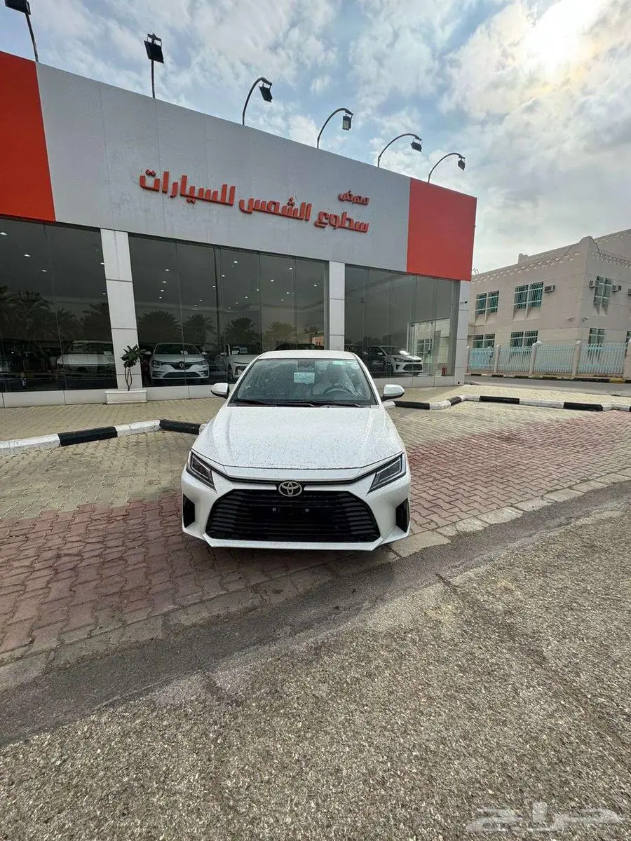 تويوتا يارس Y بلس 2024 1