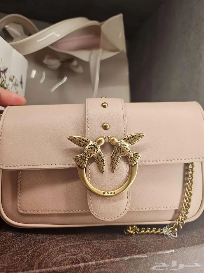 شنطة بينكو اصلية.. استخدام خفيف جدا.. 400 ريال فقط 5