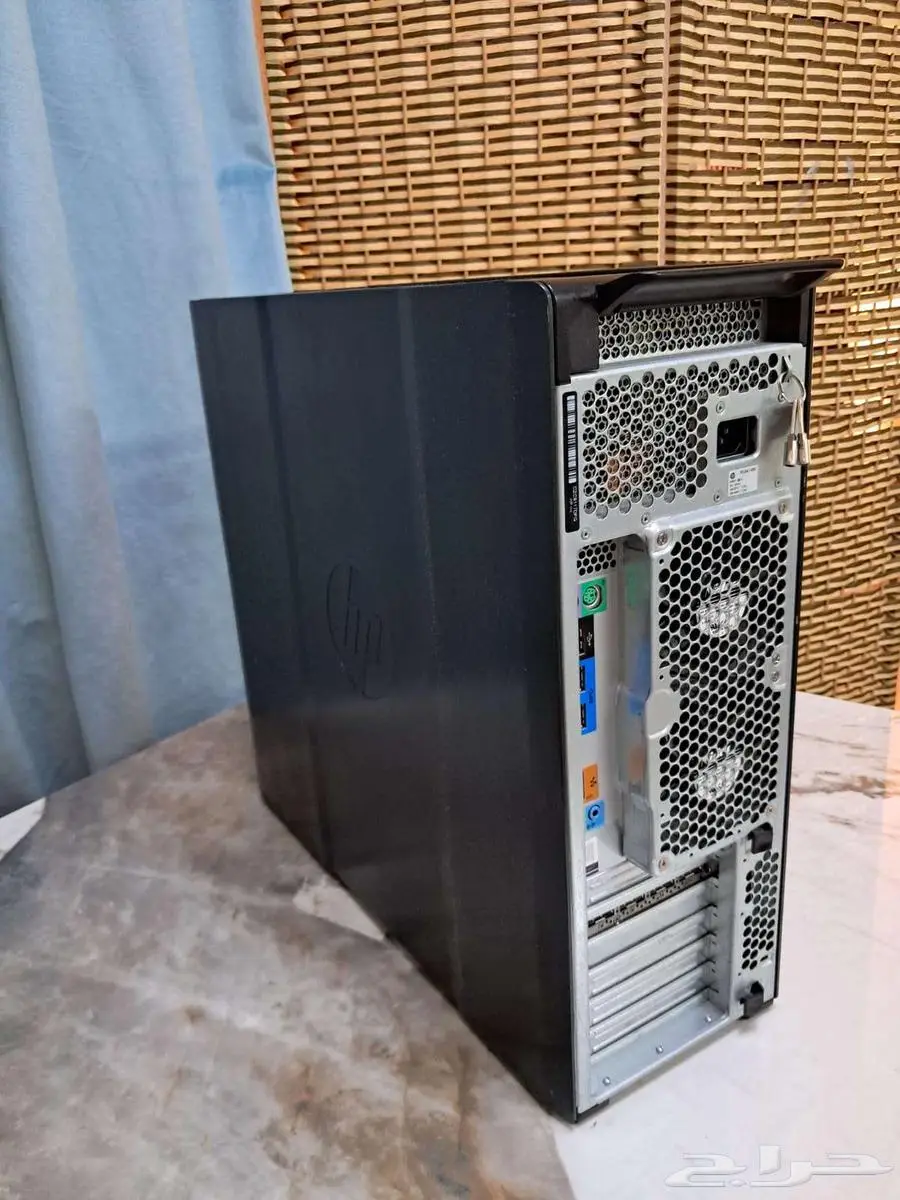 HP Z640 Workstation 6