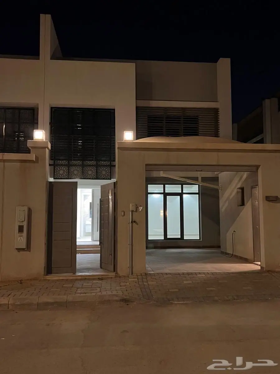 فيلا للايجار في ضاحية الرمال 3