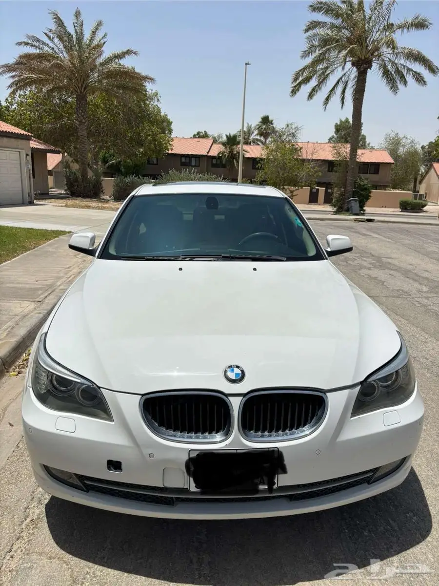 2010 BMW 520i 5