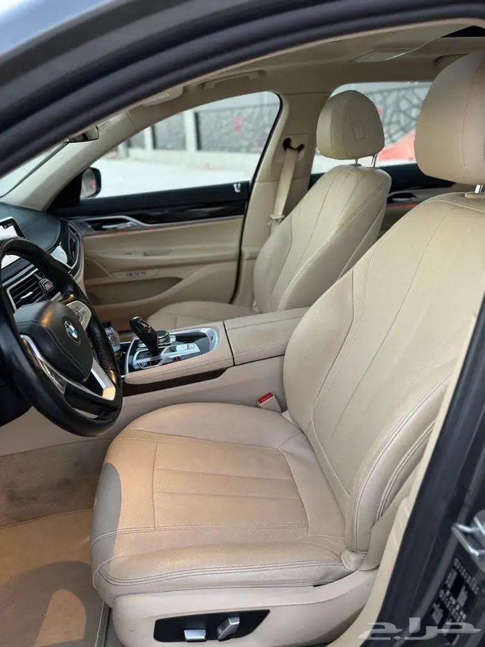 للبيع BMW 2017 مصينة صيانة شاملة ثاني مالك 23