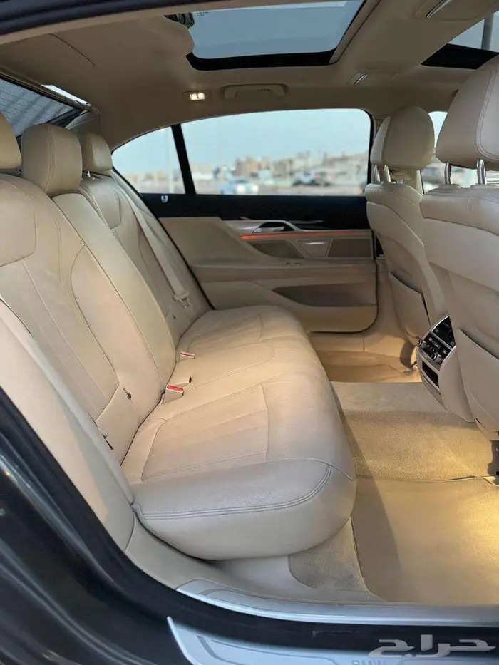 للبيع BMW 2017 مصينة صيانة شاملة ثاني مالك 14