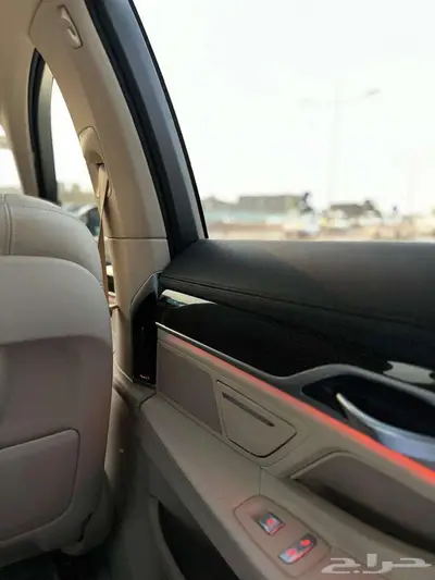 للبيع BMW 2017 مصينة صيانة شاملة ثاني مالك 13