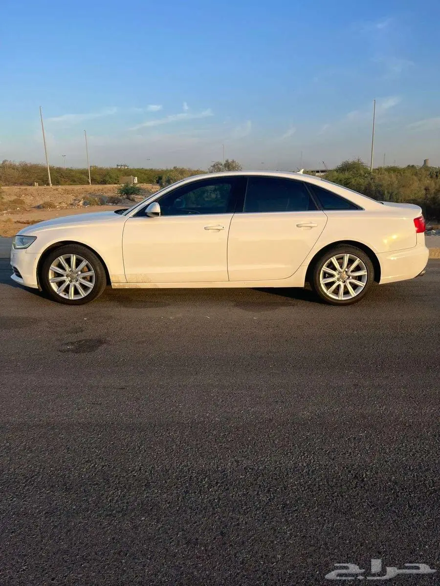 Audi A6 - موديل 2015 (بحالة ممتازة) 8