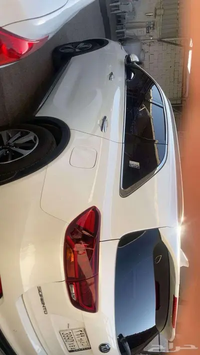 كيا سورنتو 2020 ديزل 5 مقاعد بصمه بودي ومحركات نظيف 11