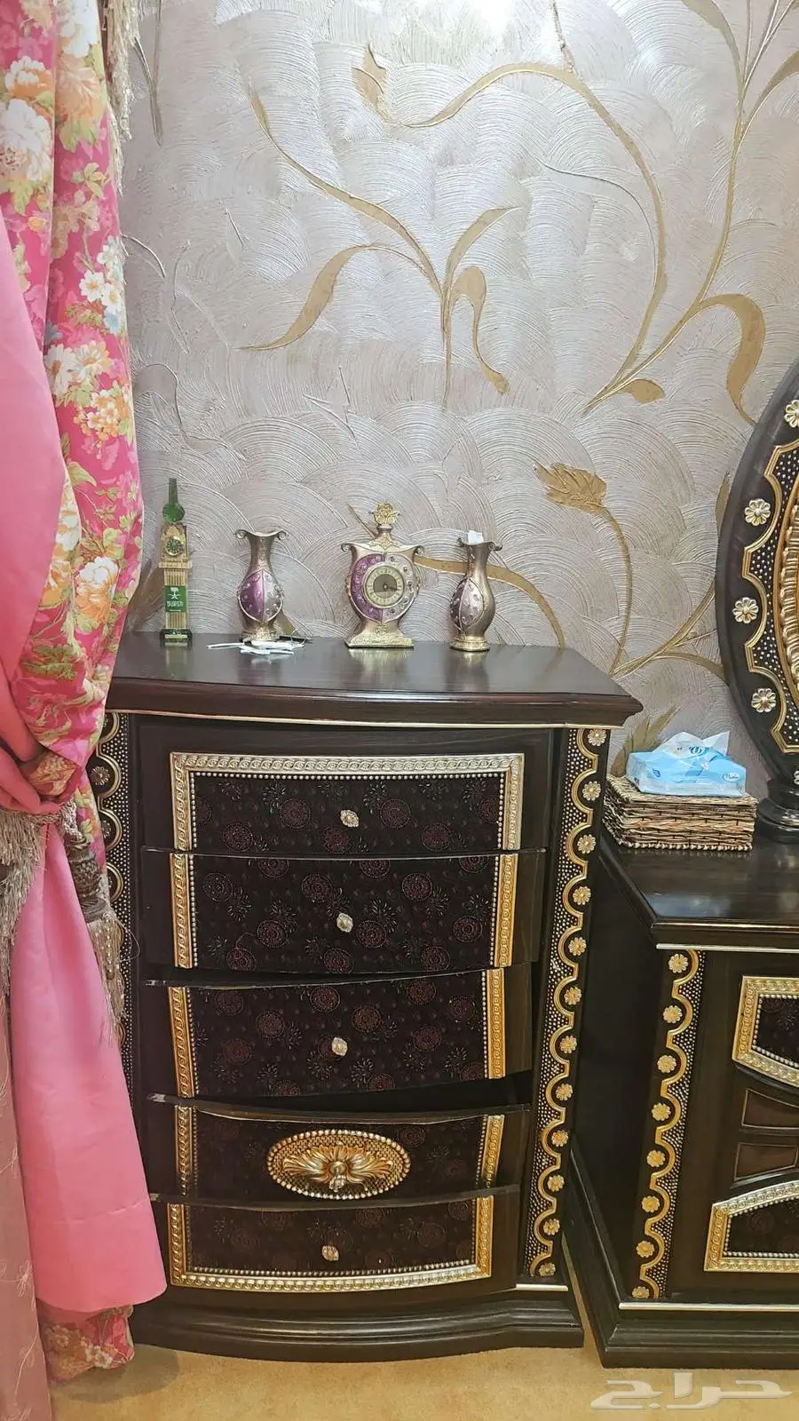 غرفة نوم للبيع 0