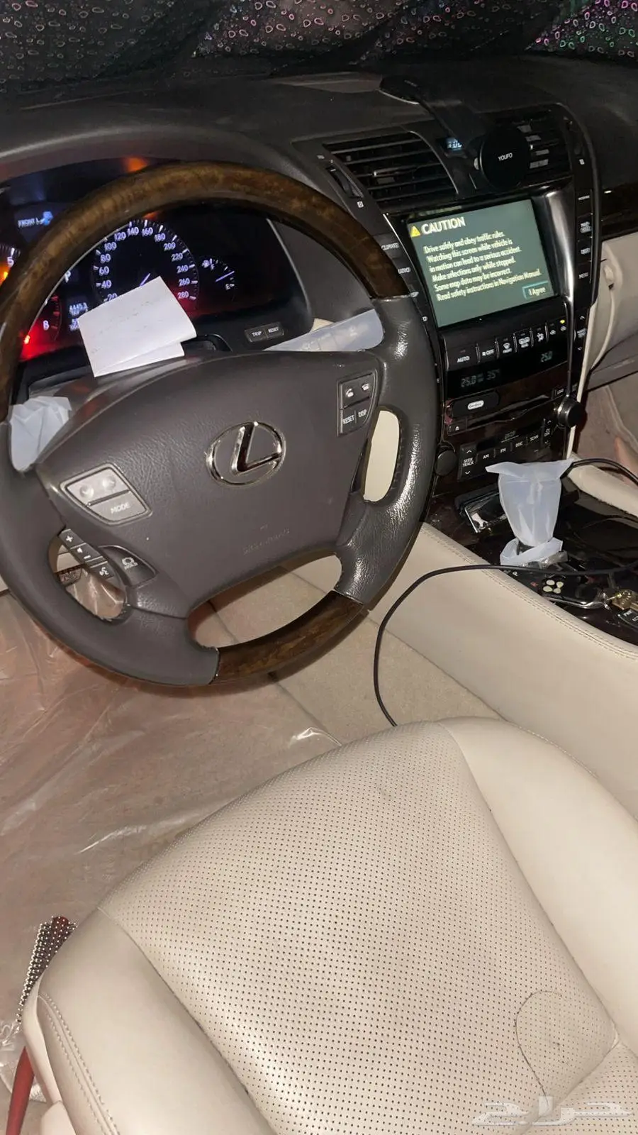 لكزس LS 460 1