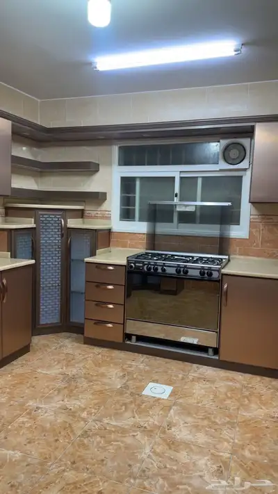 شقة للايجار ابها 2