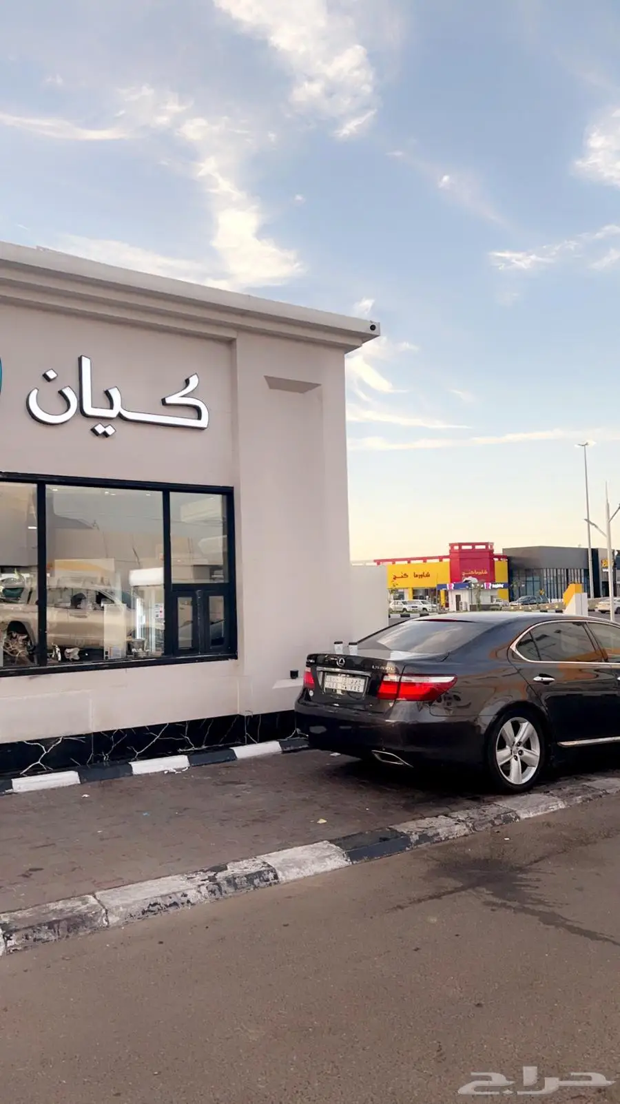 لكزس LS 460 9