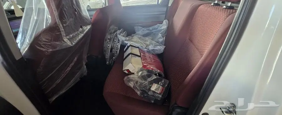 هايلوكس بنزين عداد 900 كيلو 2025 3