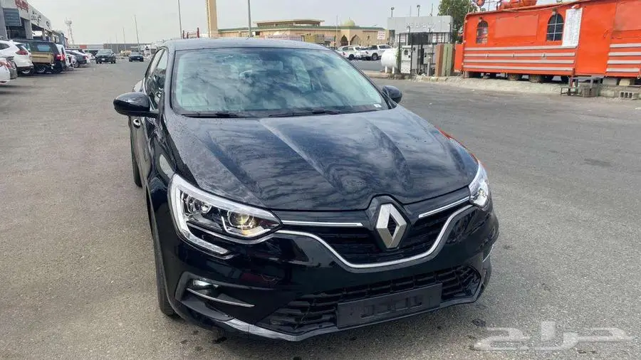 رينو ميجان نص فل 2024 13