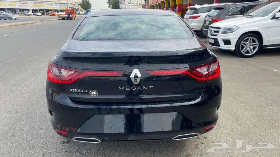 رينو ميجان نص فل 2024 6