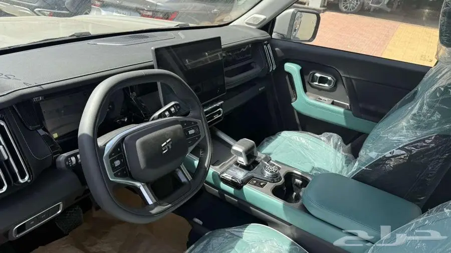 جيتور T1 لاكجري 2025 17