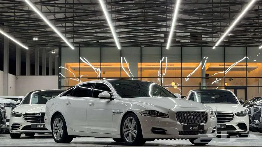 2013 جاكور XJ 1
