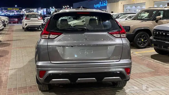 عرض خاااص ميتسوبيشي اكليبس كروس نص فل موديل 2025 7