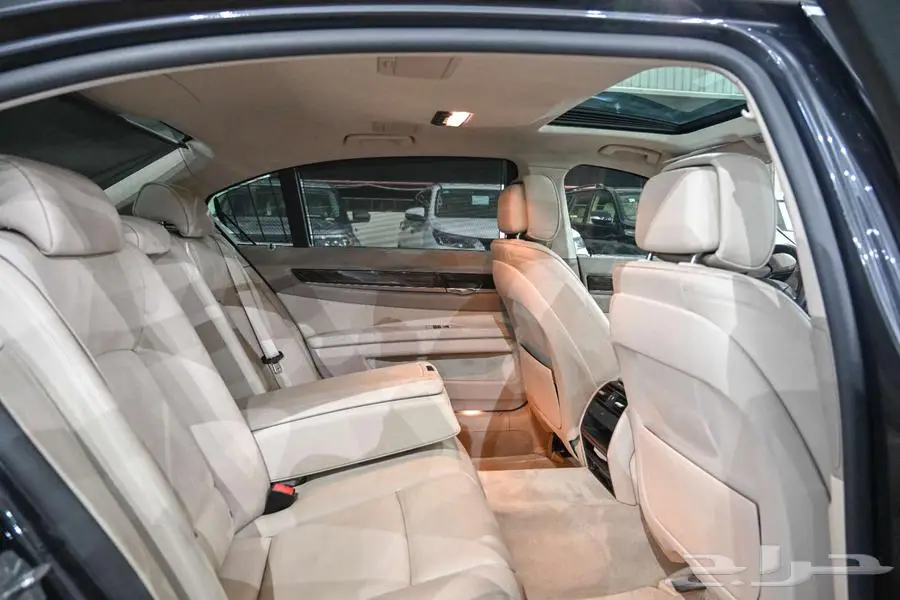 B.M.W 730 LI 2013 7