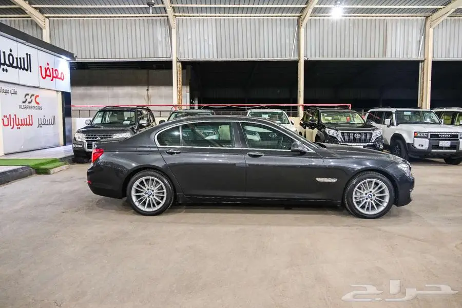 B.M.W 730 LI 2013 3