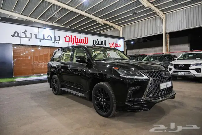 لكزس LX570 2020 بلاك اديشين 0