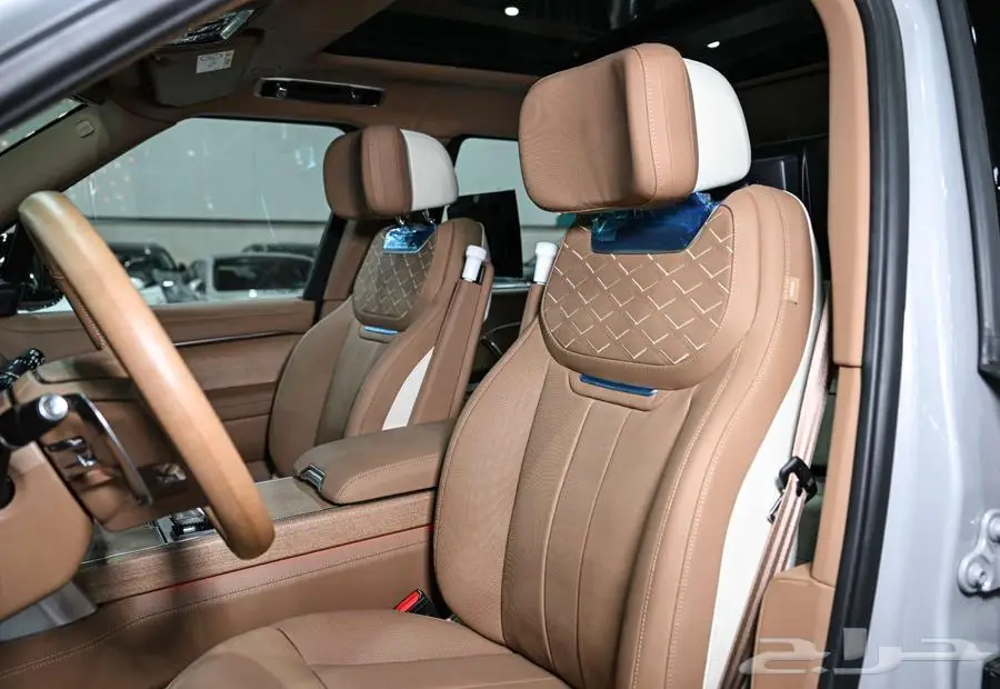 شركة البريمي لسيارات رانج روفر SV 5