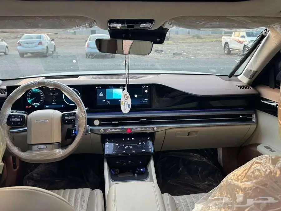 هيونداي ازيرا كاليجرافي 2025 3