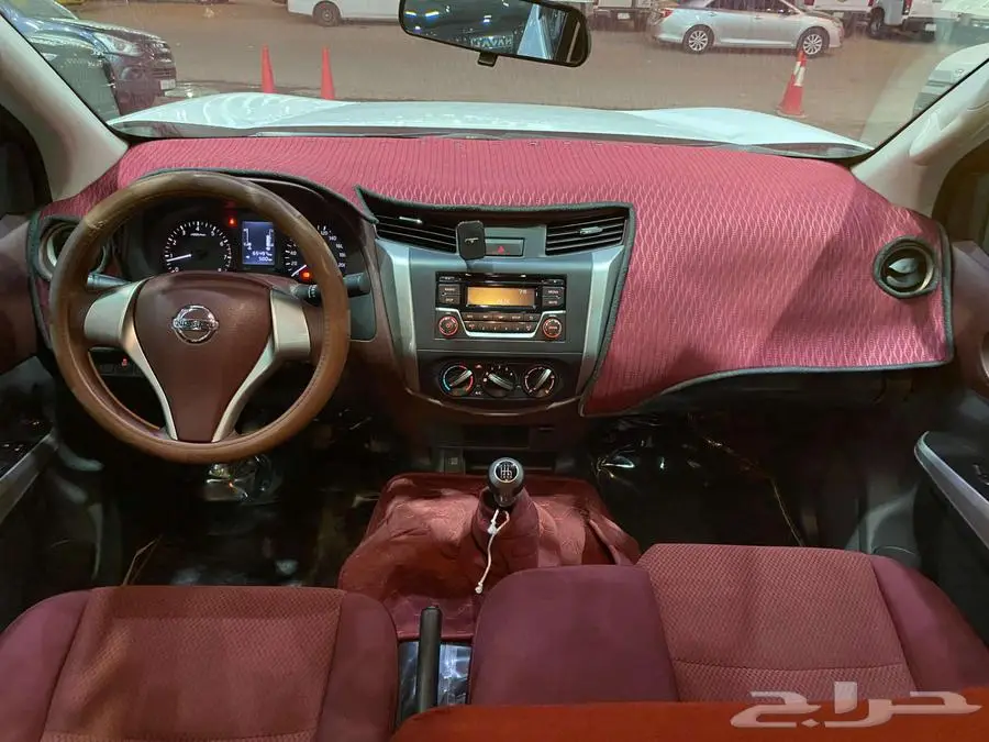 نيسان نافارا 2016 ابيض ماشيه 65000كم 13